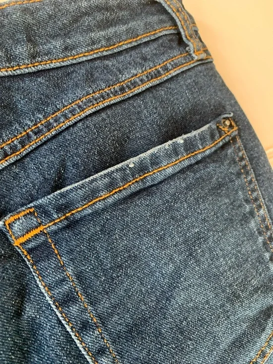 I.N.C. International Concepts Women’s Size 8 Dark Wash Tapered Barrel Jeans - Picture 6 of 8